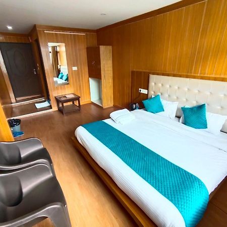 Sleeping Beauty Hotel Moutain View Property Joshīmath 外观 照片